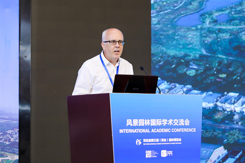 Justin Abbott：水設(shè)計(jì)——通過(guò)整合藍(lán)、綠、灰色基礎(chǔ)設(shè)施提高城市韌性